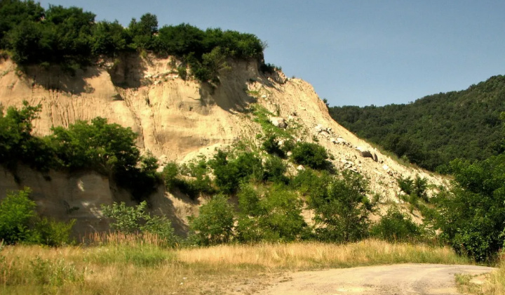Fotka - Pieskovňa v Horných Strhároch